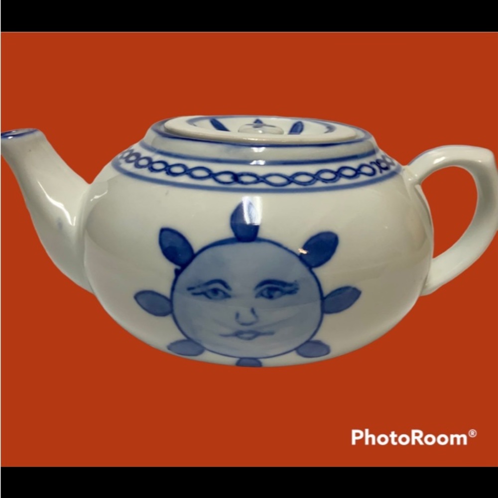 Pier 1 Sun pattern two cup tea pot - Picture 2 of 5